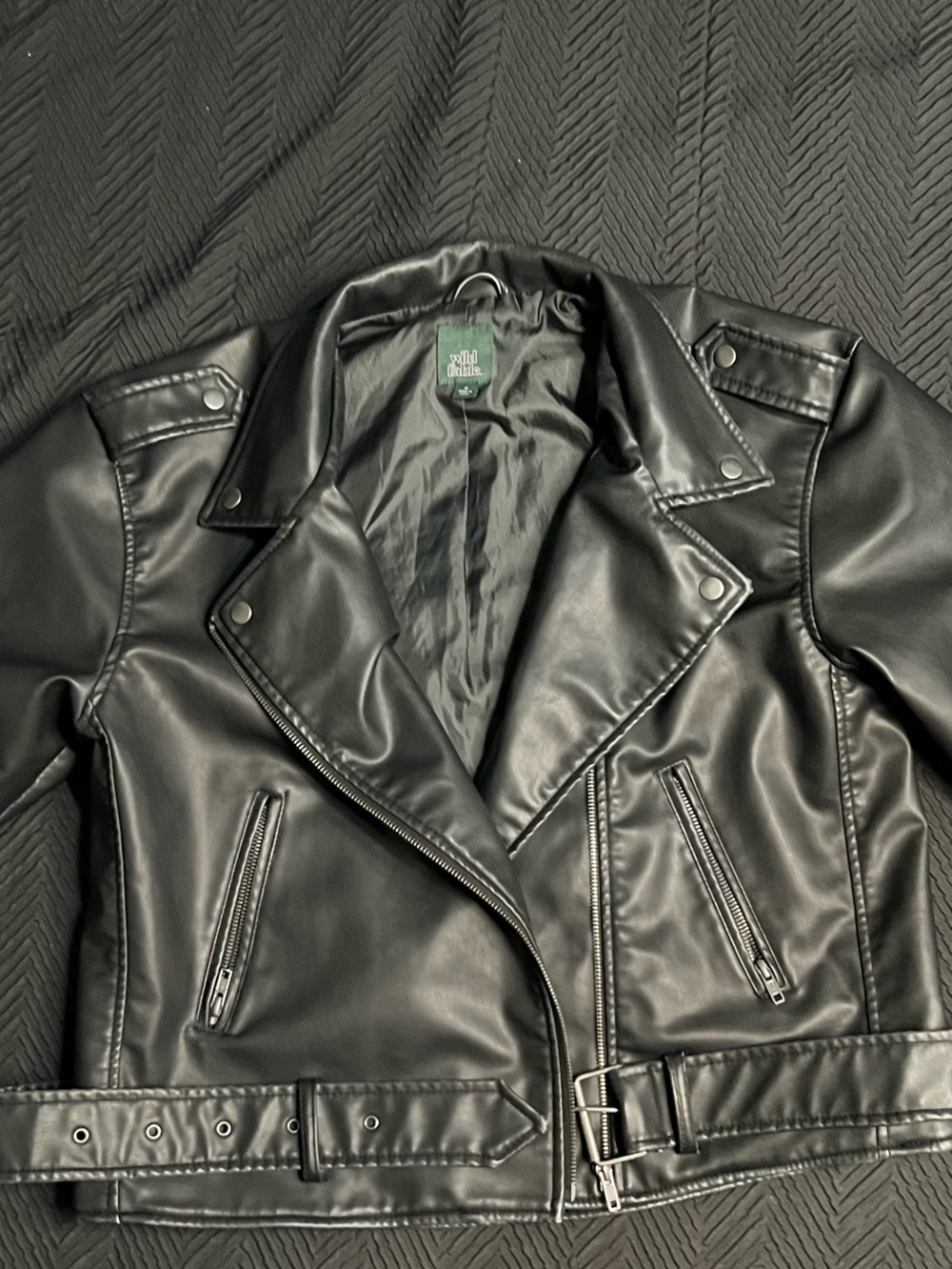 Wild Fable Women’s Black Faux Leather Biker Jacket Size Medium